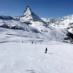 Apartment Skichalet Cervinia Bassi *