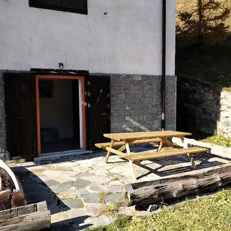 Skichalet Cervinia Bassi Apartment *