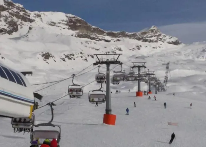 Skichalet Cervinia Bassi Apartment *